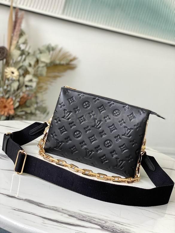 Louis Vuitton Handbags 39